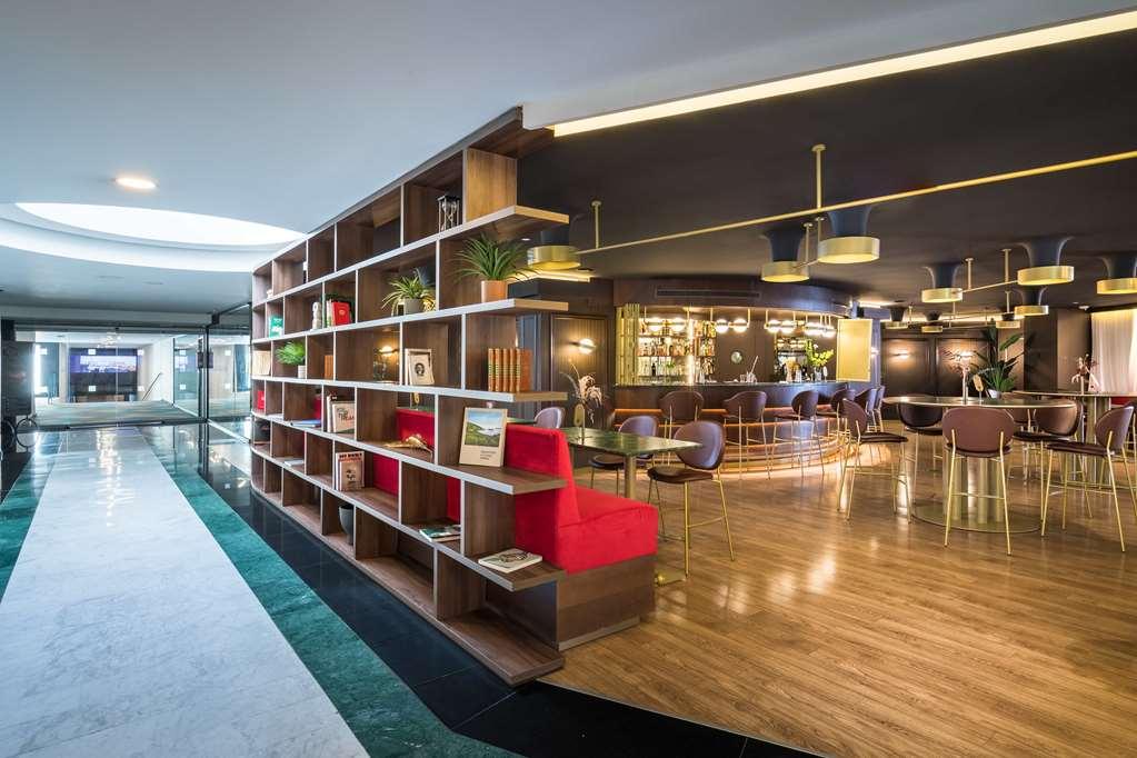 Barceló Renacimiento Hotel 5*